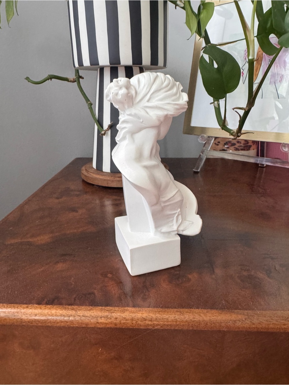 Greek goddess bust sculpture - Picture 4 of 9